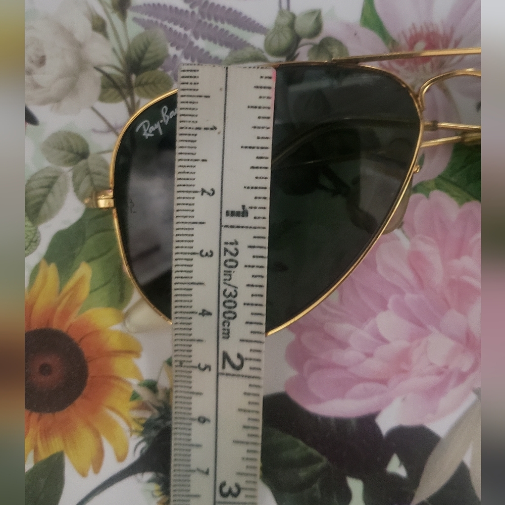 Ray-Ban Gold and Black Aviator Sunglasses - Picture 15 of 15